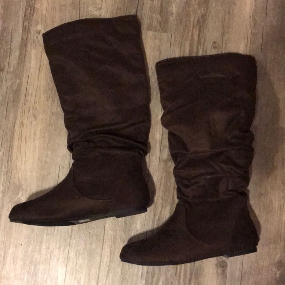 DSW Brown slouch calf boots
